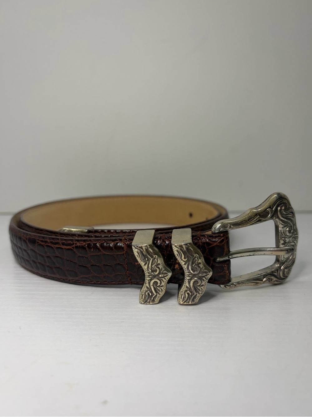 Arden Leather Co Brown Croc Embossed Leather Belt Decorative Silver Buckle M/L